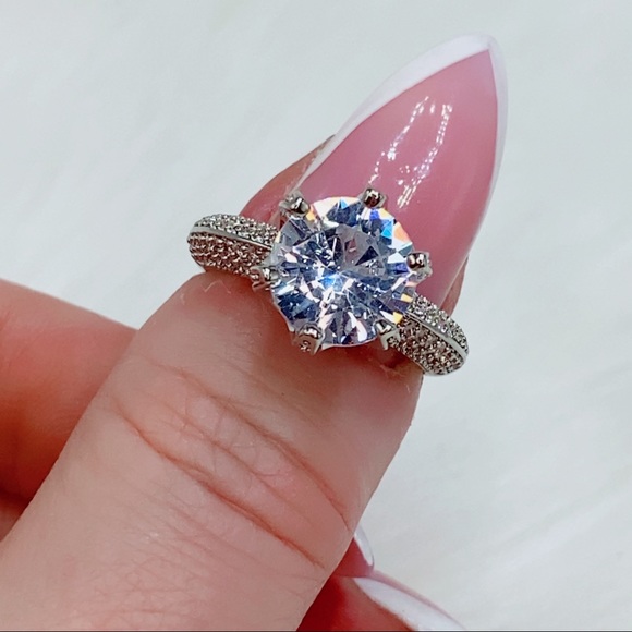 14k white gold ring 4 CT diamond crown pave halo wedding engagement - Picture 10 of 11